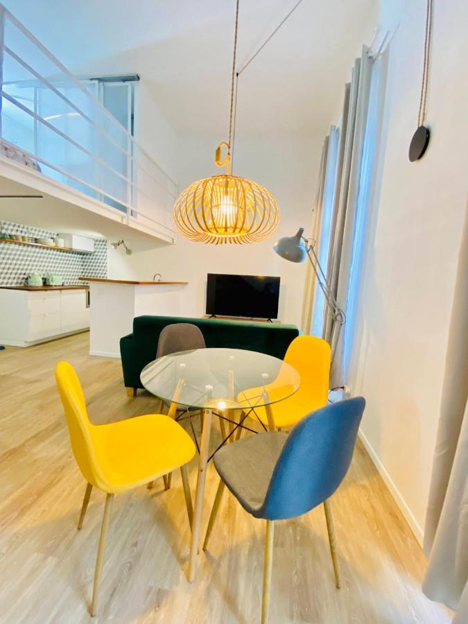 Duplex-ceiling Height 1,9m-free Private Parking-self Check In !! Duplex Climatise-hauteur Sous Plafond 1,9m-parking Prive Gratuit-arrivee Autonome !! Avignon